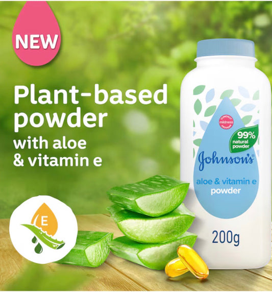 Johnson's Baby Powder Natural Cornstarch with Aloe and Vitamin E 200g
